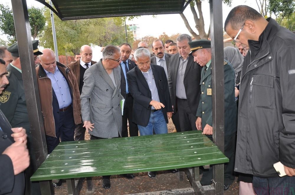 والي سطيف يعاين اشغال تهيئة حديقة التسلية بسطيف
