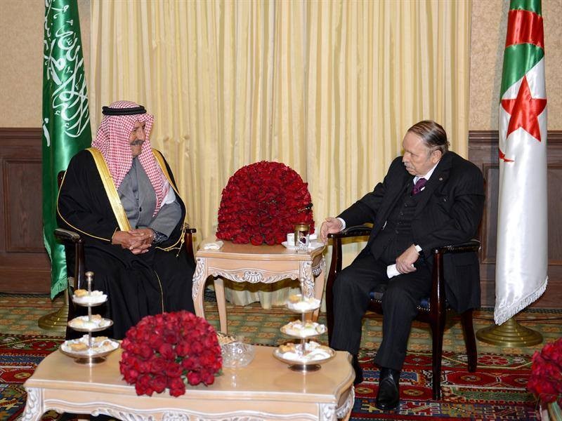 الرئيس بوتفليقة يستقبل الأمير سلطان بن محمد بن سعود الكبيرآل سعود