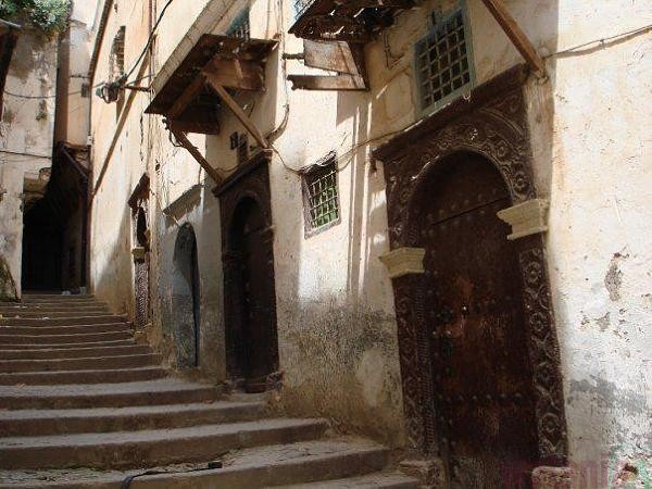 حي القصبة يواجه صعوبات في الترميم