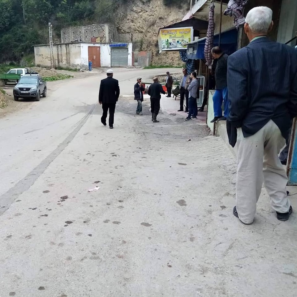 أزمة النقل تؤرق ساكن بني جماتي ببلدية بني شبانة شمال ولاية سطيف