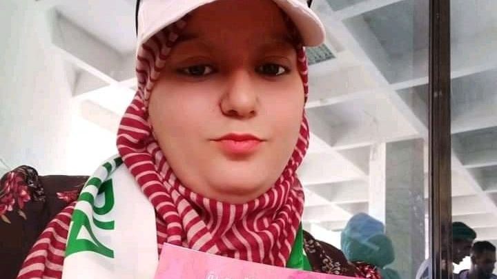 الكاتبة إكرام علاق