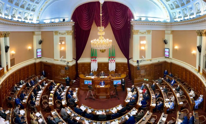 مناقشة مخطط الحكومة من طرف مجلس الأمة