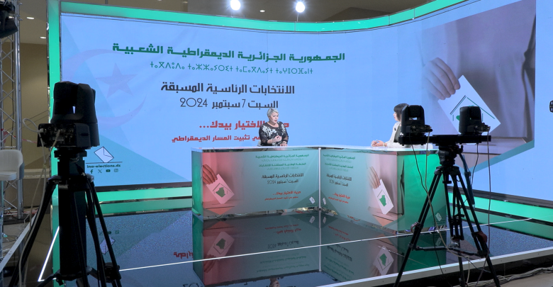 أستوديوهات البث التلفزيوني المباشر